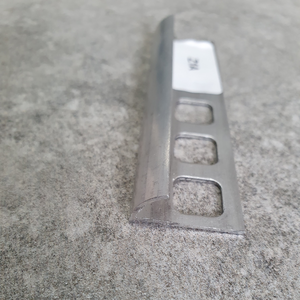Lajsna za pločice aluminijska zaobljena vanjska - 2,5m